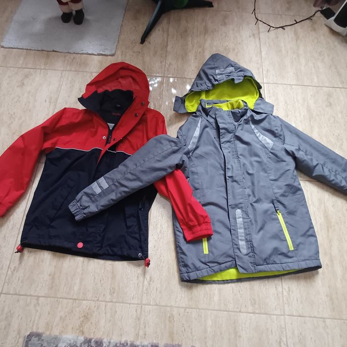 Geci schi ,mărime 140 cm .Set de 2 la 60 lei