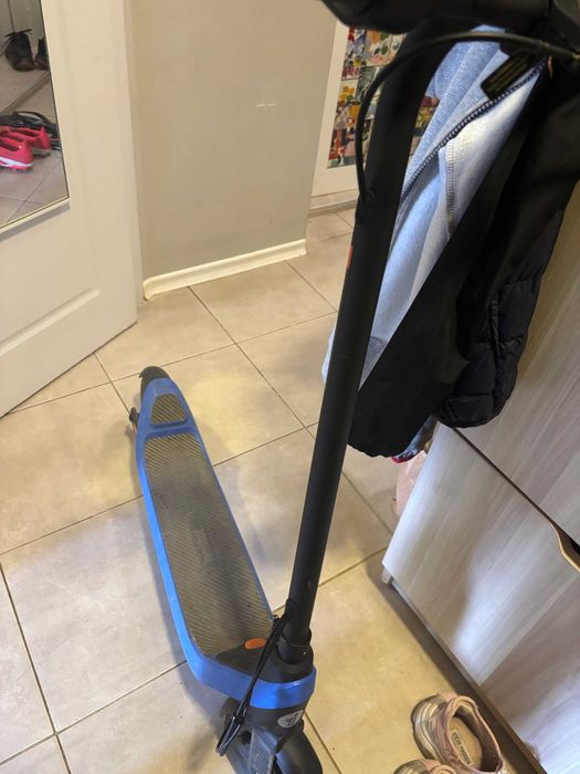 Детска тротинетка Ninebot KickScooter, 16км/ч