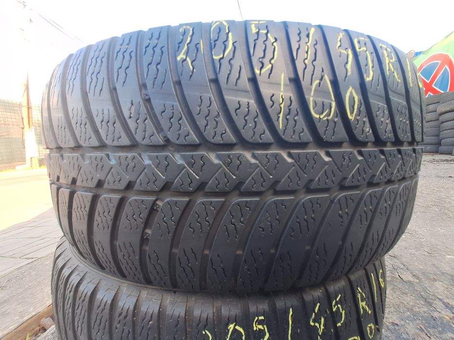 2 anvelope iarna 205/45R16  Kumho Montaj Gratuit