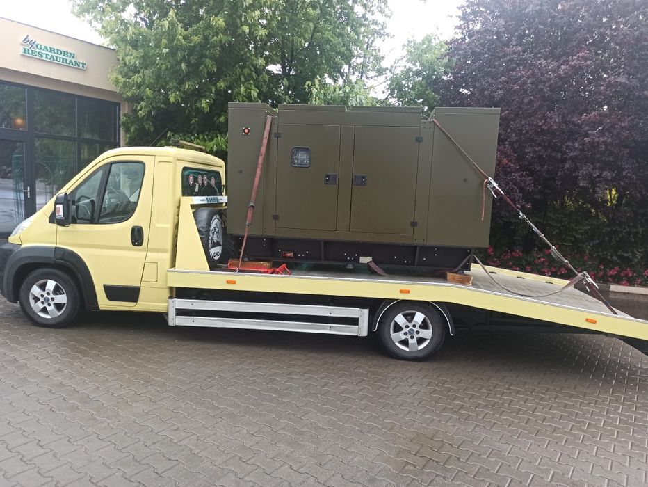 Tractări auto - moto , asistenta rutiera , transport auto platforma