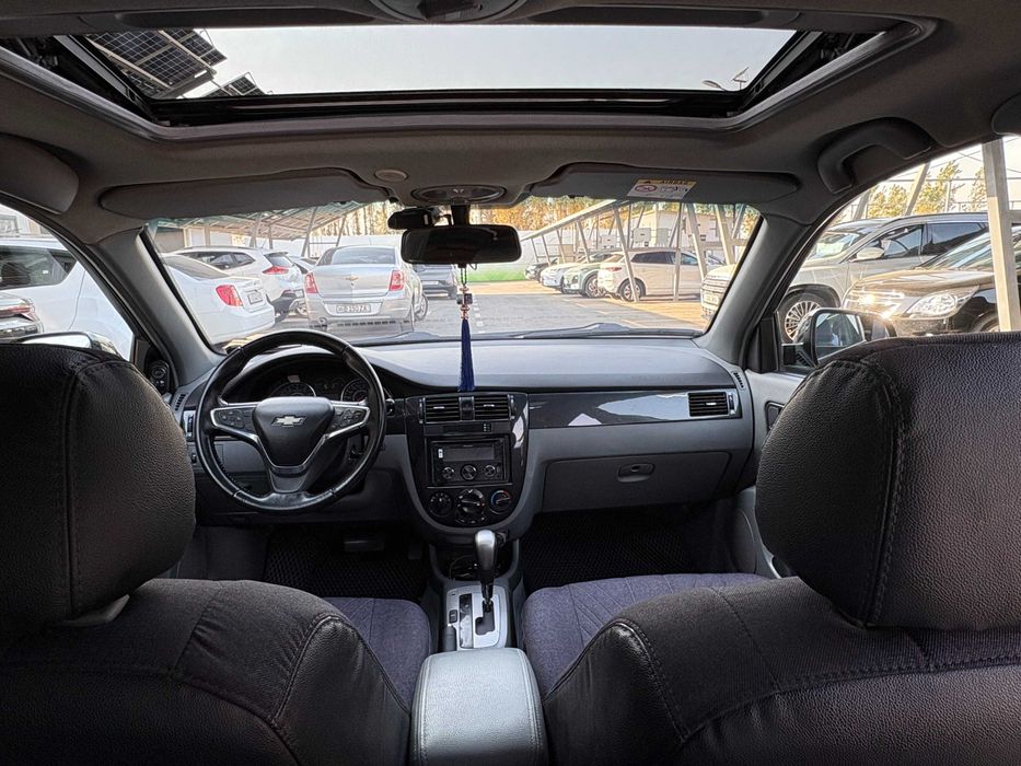 Chevrolet Gentra 3-позиция Style