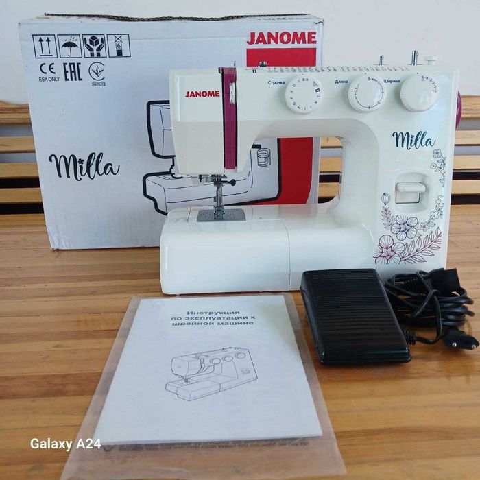 Janome Milla(Япония). Год гарантии/Металл/Комплект.