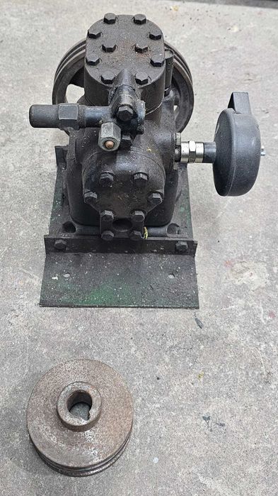 Компресорна глава