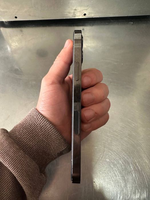 Iphone 12pro ideal