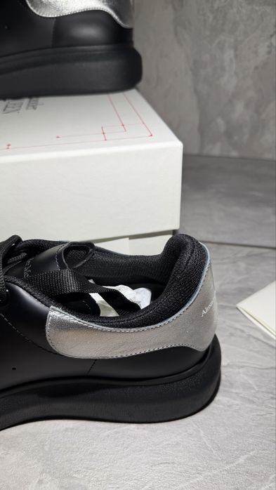 Alexander McQueen autentici