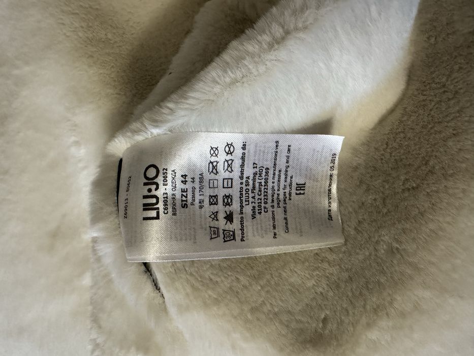 Продам пальто Liu Jo