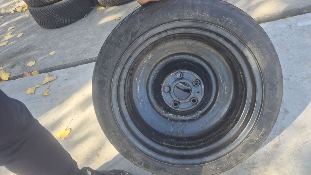 Оригинални Патерици / Резервна Гума за Тойота 5х114.3 17Цола 60.1 цент