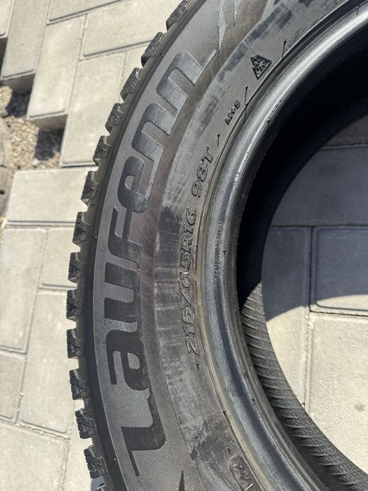 Laufenn 215/65/16