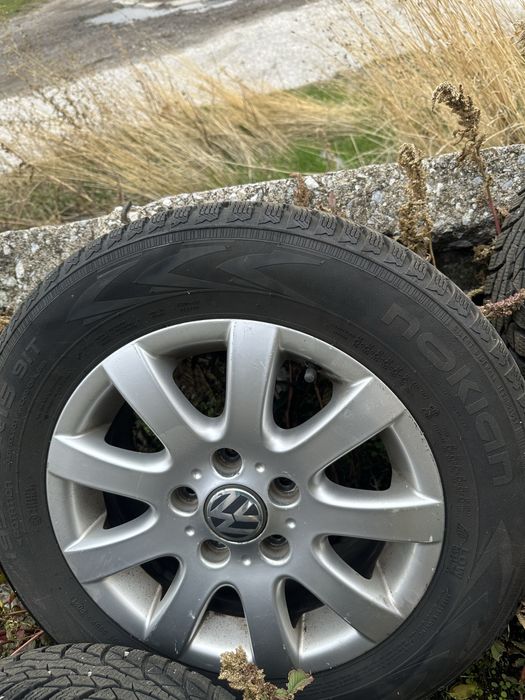 4 броя джанти и зимни гуми 15 цола Nokian