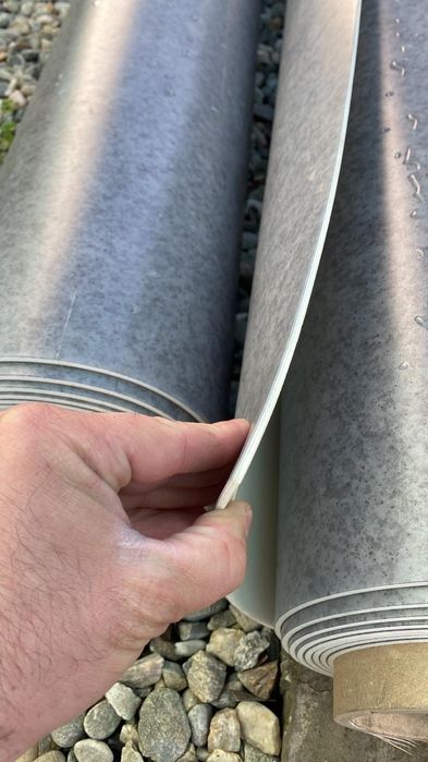 Linoleum de trafic 25 lei metru patrat