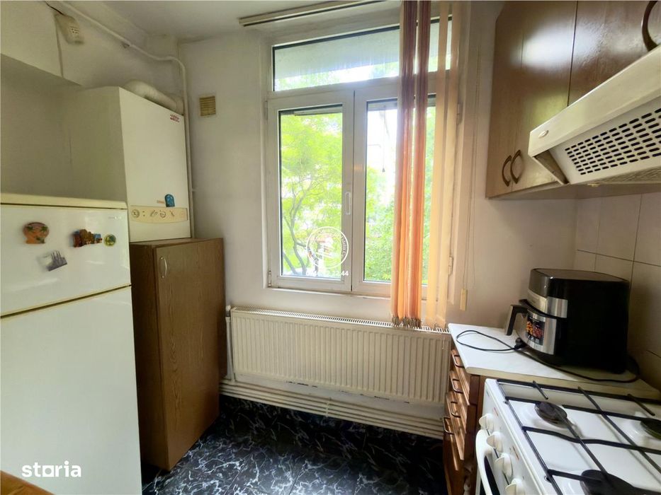Apartament 1 camera, Tatarasi, etajul 1, bl 1982