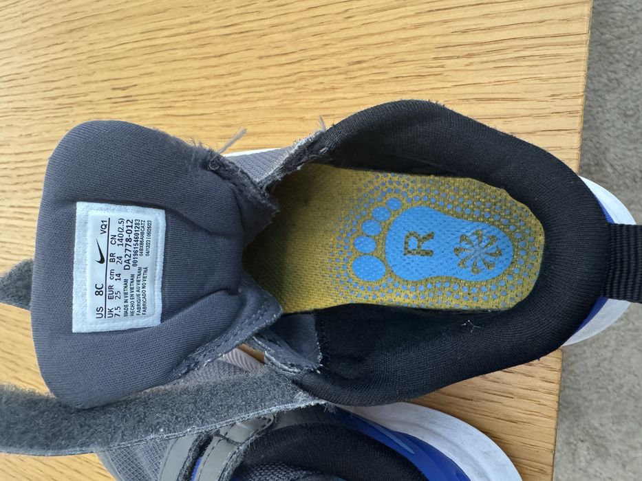 Nike детски маратонки 25 номер