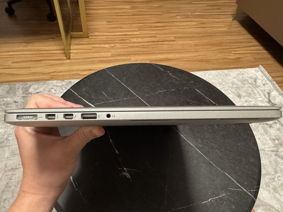 Mac book pro Retina 15 mid 2015 A1398