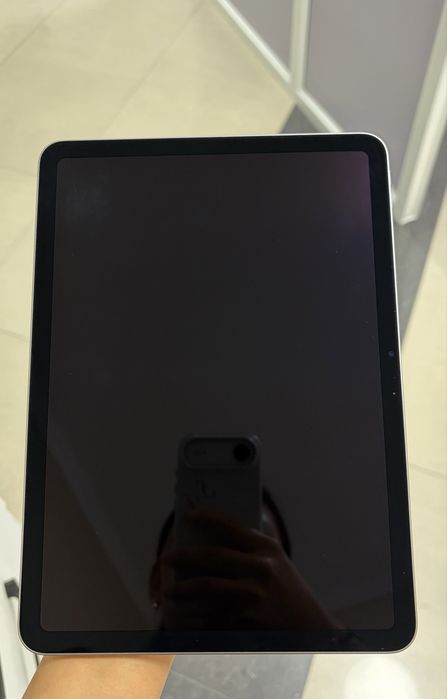 iPad Air 11-inch