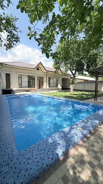 Oqtosh dacha quyoshga yaqin eng arzon narxda