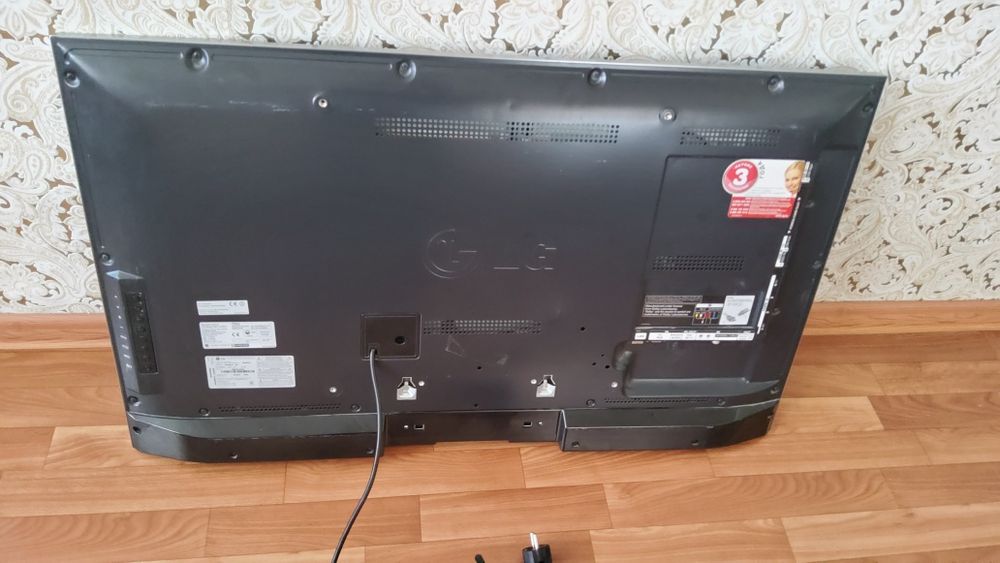 Продам тв модель LG 42 LM 761 T