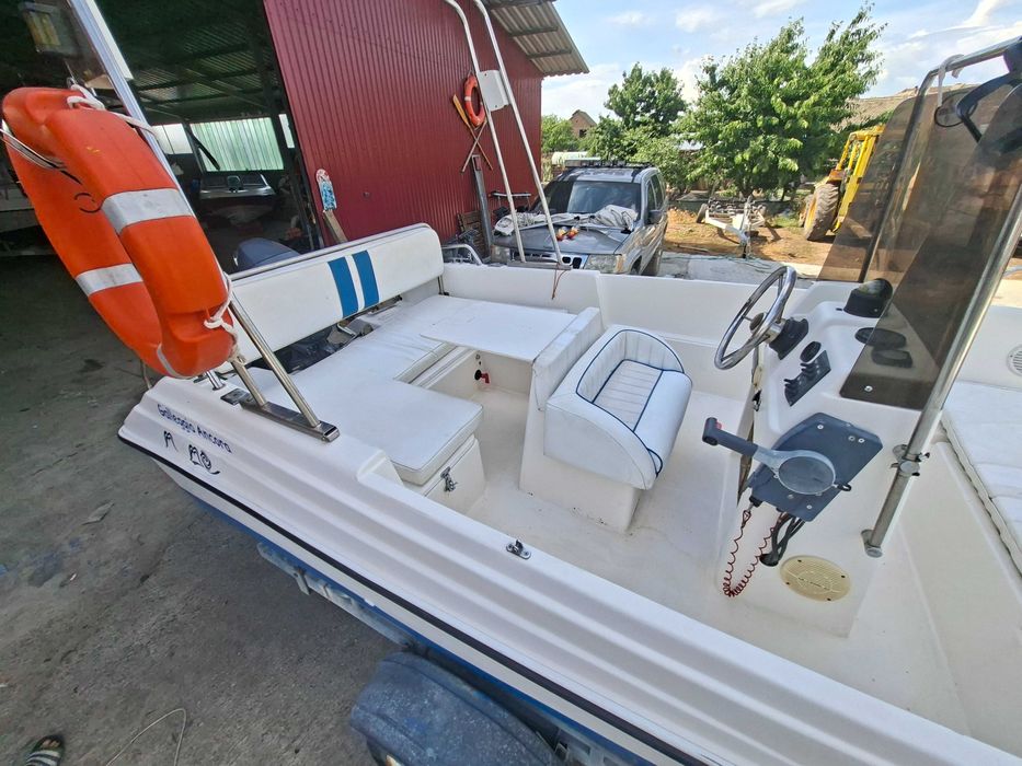 Лодка Mimi Fisherman 19 двигатель Yamaha 60 к.с. 4 такта