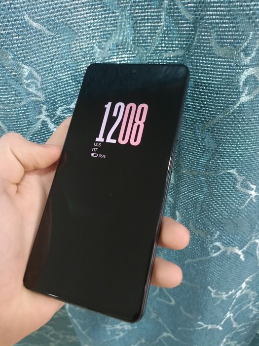 Redmi note 12 pro plus 5G 8 256 идеал