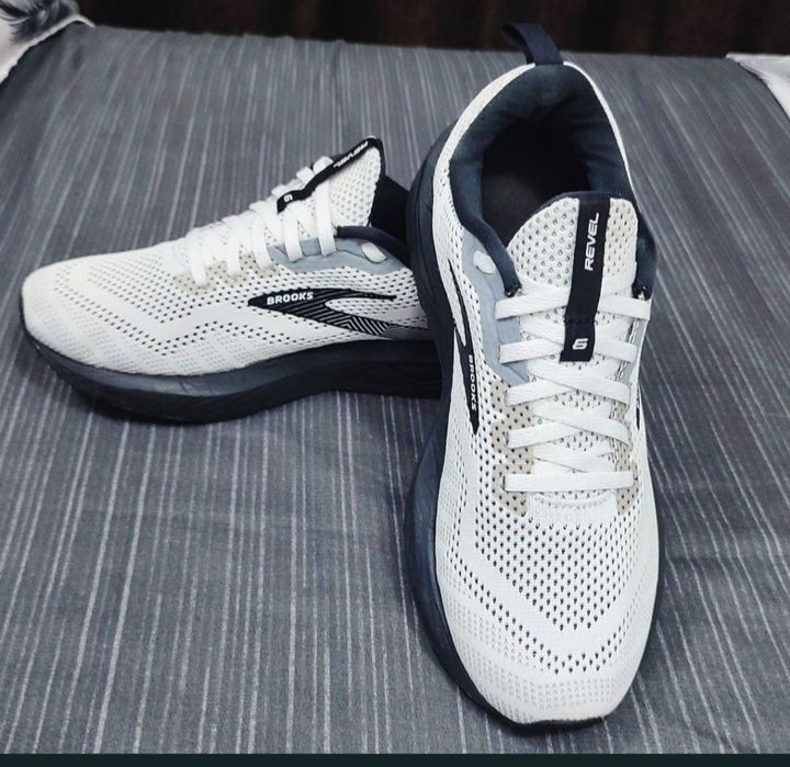 Brooks Nr 40,5 (26 cm)