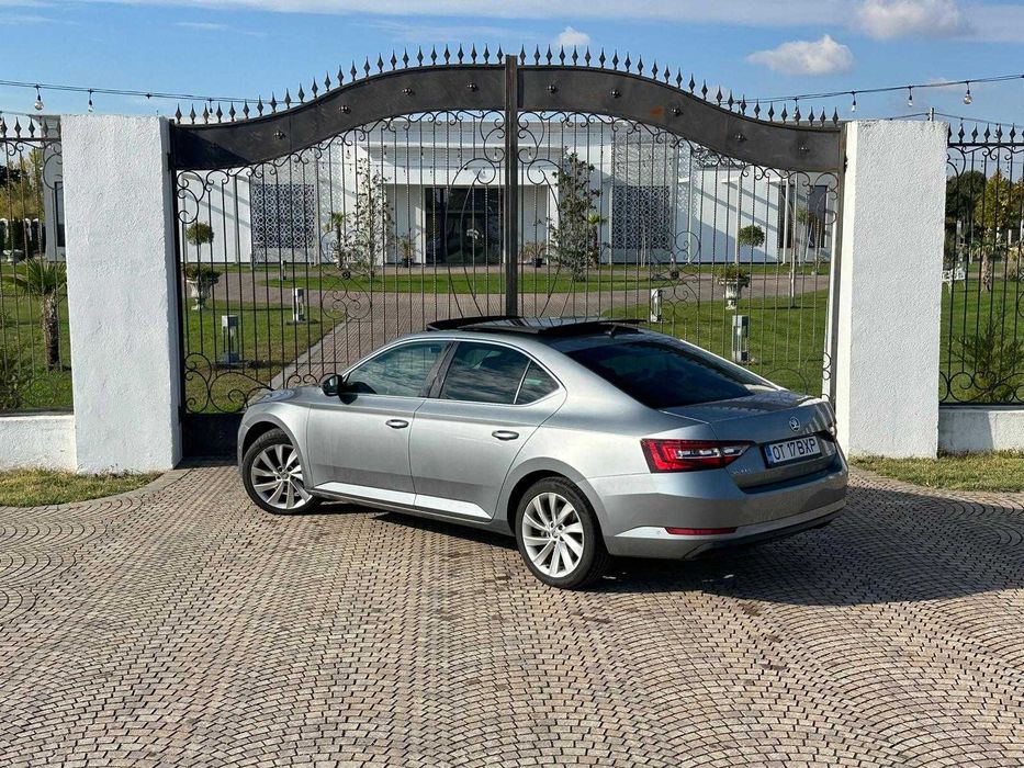 SKODA Superb 2016 — imagine 4