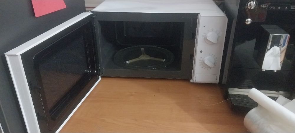 Микроволновая печь