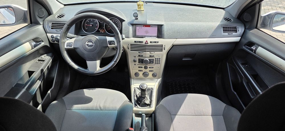 OPEL Astra 2008 — imagine 5