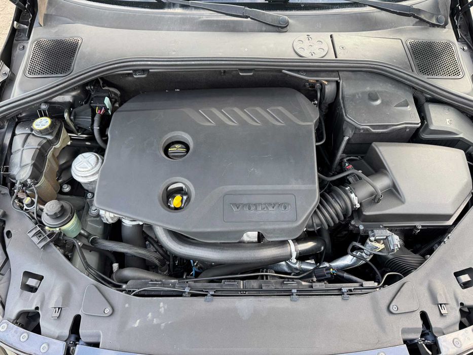 Volvo V60 DRIVe - An 2011 - 1.6 D2 115Cp Euro 5 - City Safety