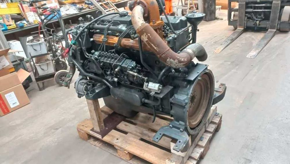 Motor complet Volvo D12D - Piese de motor Volvo