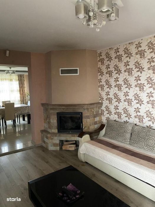 Casa de vanzare, 134 mp, teren 1300 mp, zona Vest