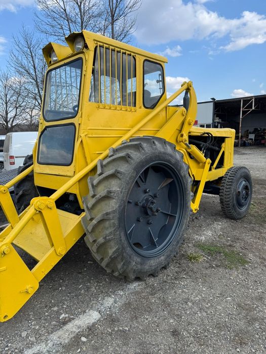 Ifron 204d Încărcător frontal