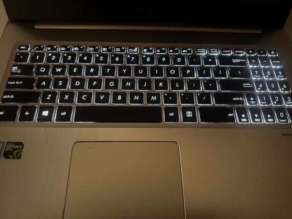 Laptop  I7 7700hq