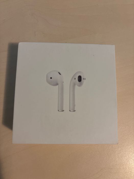 AirPods 2 iPhone слушалки