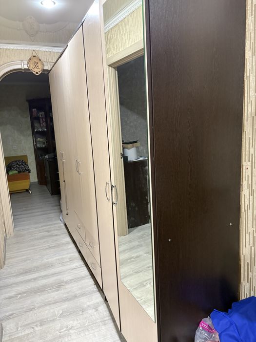 Продам Шкафы 3 штуки