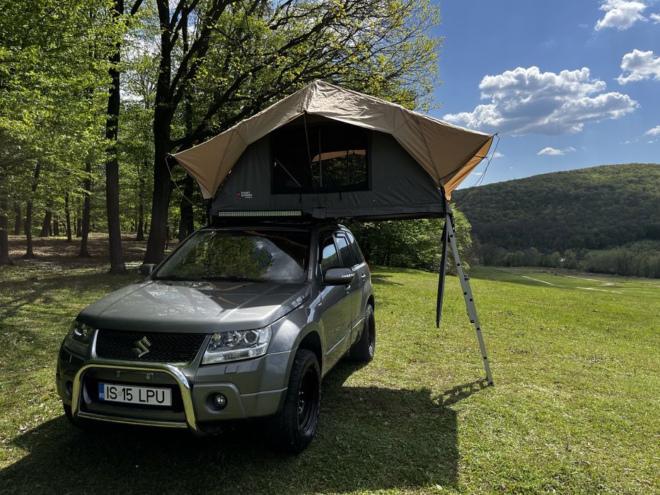 Cort plafon auto de inchiriat CAMPING