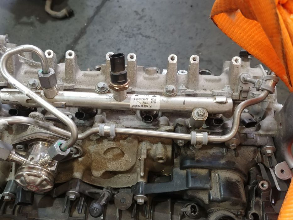 rampa injectoare  1.3b 828914 mercedes a-class  w177  a2820703900