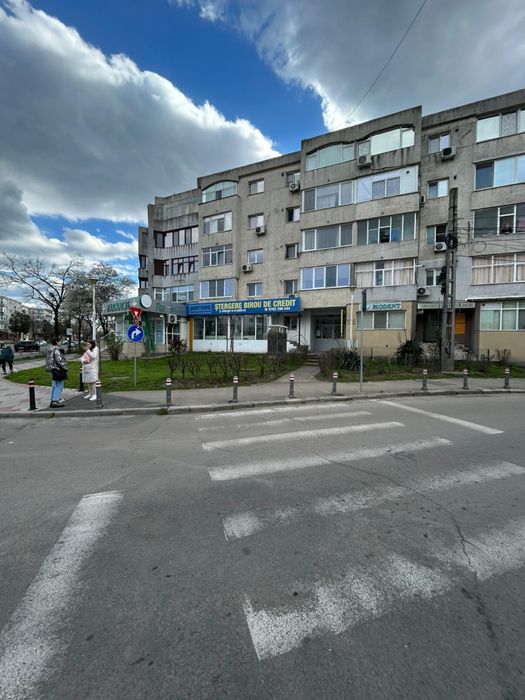 Inchiriez spatiu comercial dacia central