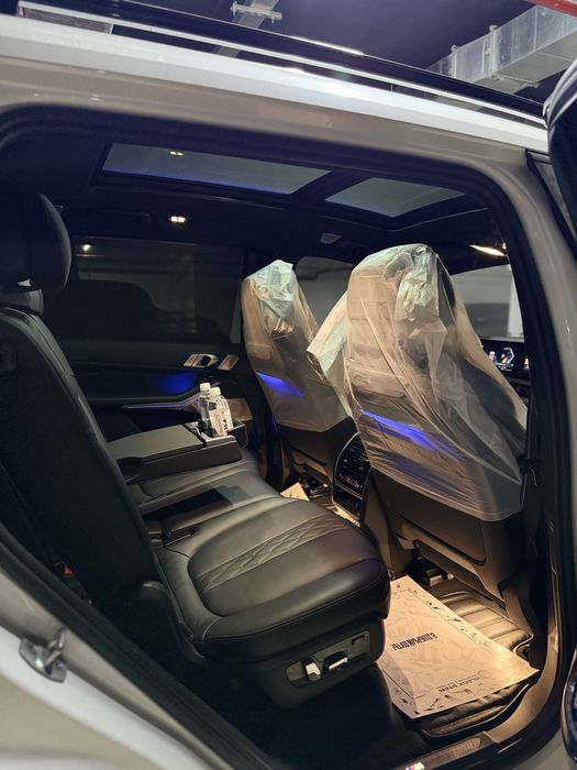 BMW X7 M60i xDrive
