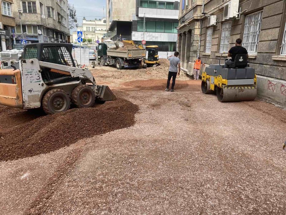 Полагане на павета , тротоарни плочи. Наливане и шлайфане на Бетон.