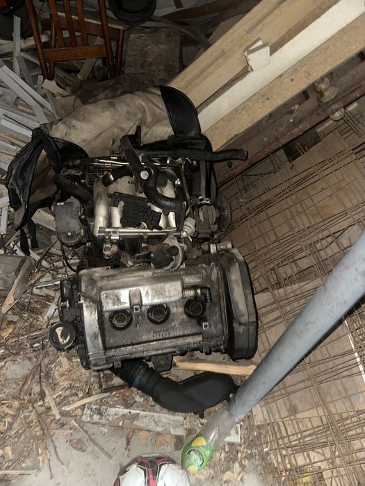 Мотор на Пассат.