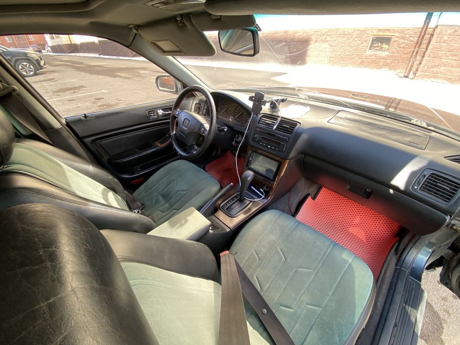 Продается Honda Legend 1995 г