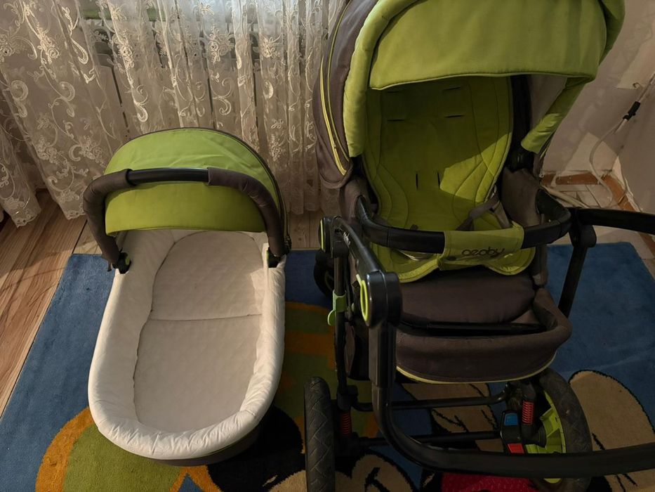 Коляска. В отличном состоянии