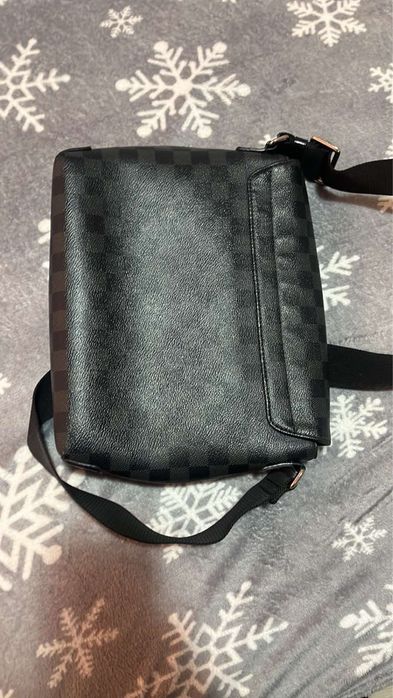 Чанта Louis Vuitton