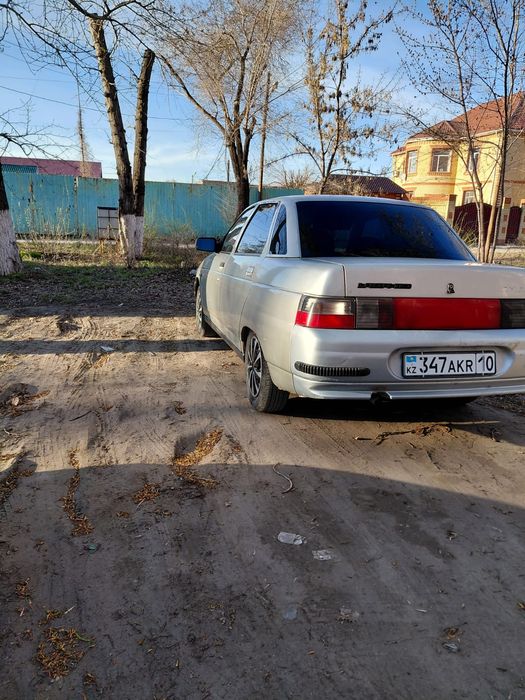 Продам ваз 2110..