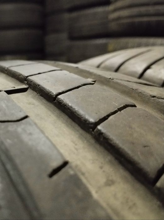 2 бр. Гуми Pirelli 275/40/21