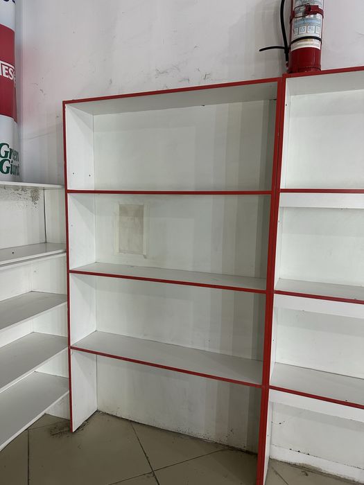 Торговые полки для магазина