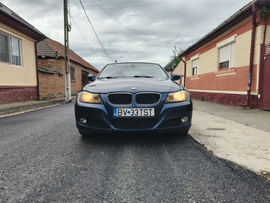 BMW E90 318- an 2011