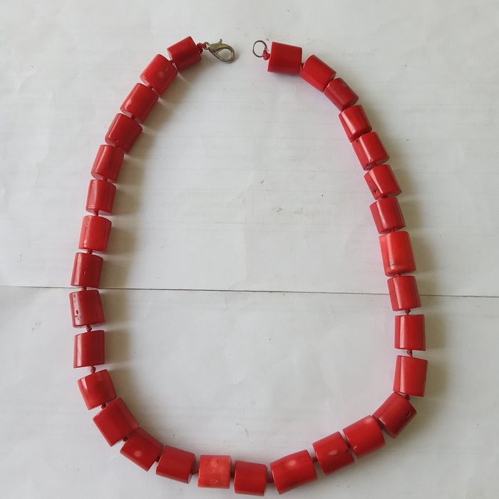 Коралл натуральный Бусы