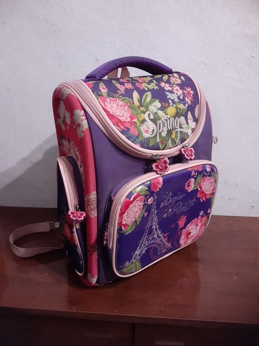 Рюкзак школьный для девочки