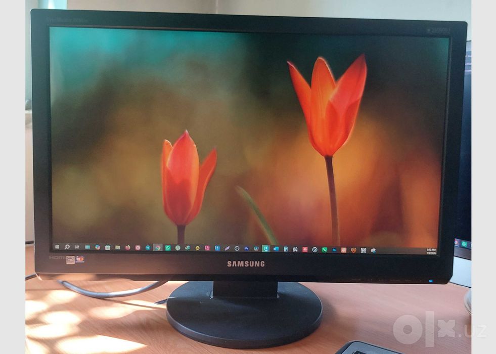 Монитор Samsung SyncMaster 2494HS 24" — рабочий