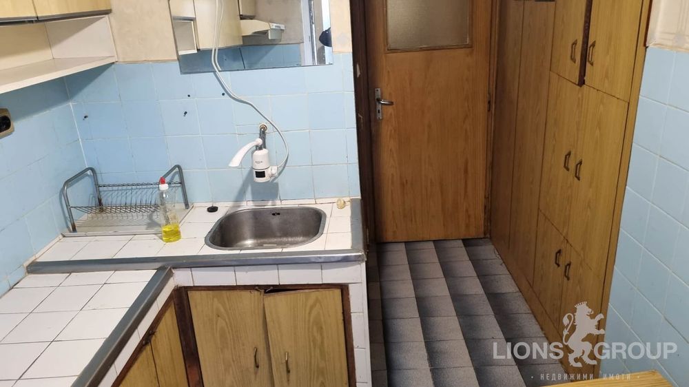 Ново Предложение - Четиристаен апартамент Цветен квартал